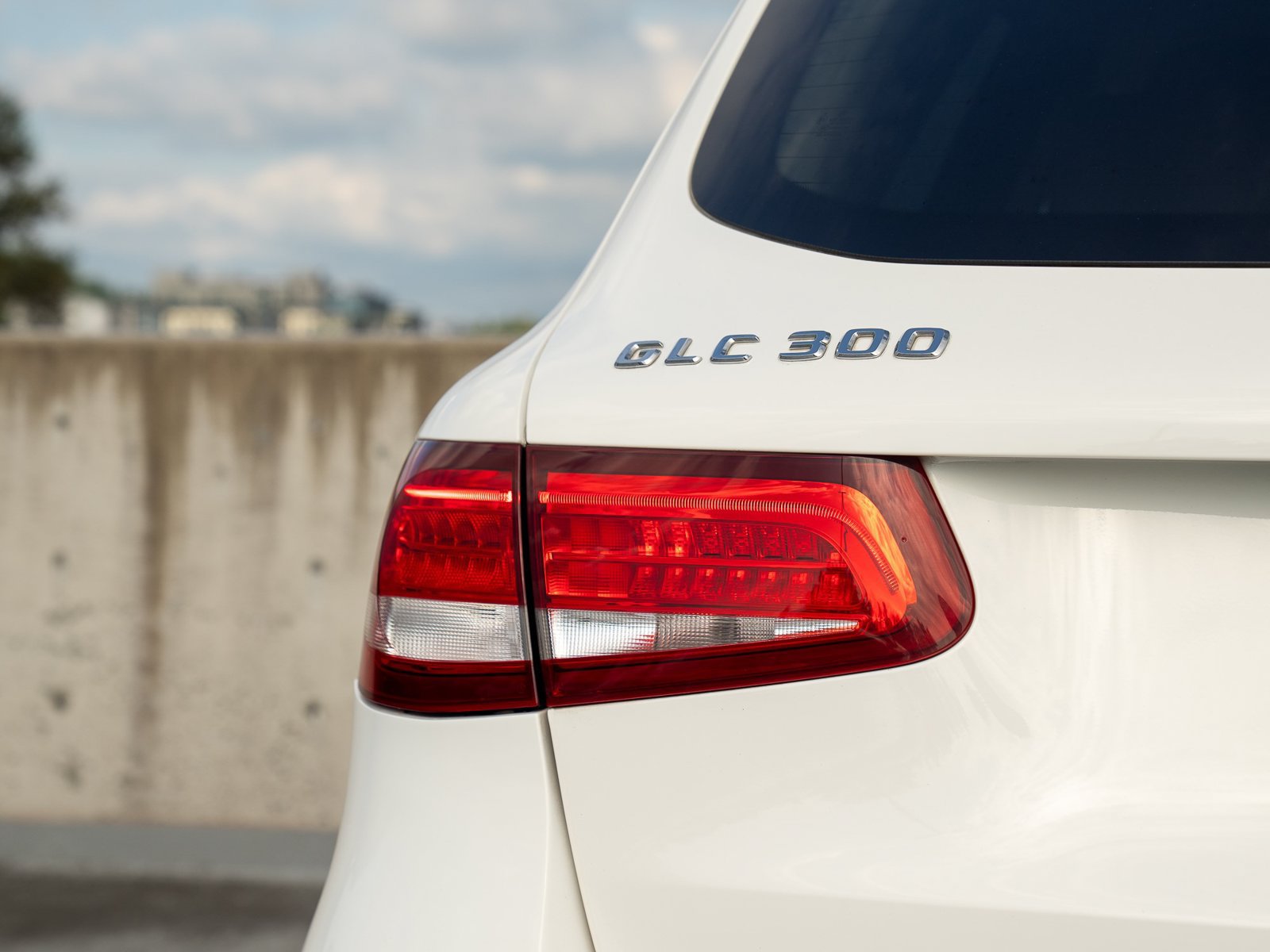 Used 2016 Mercedes-Benz GLC 300 image 10