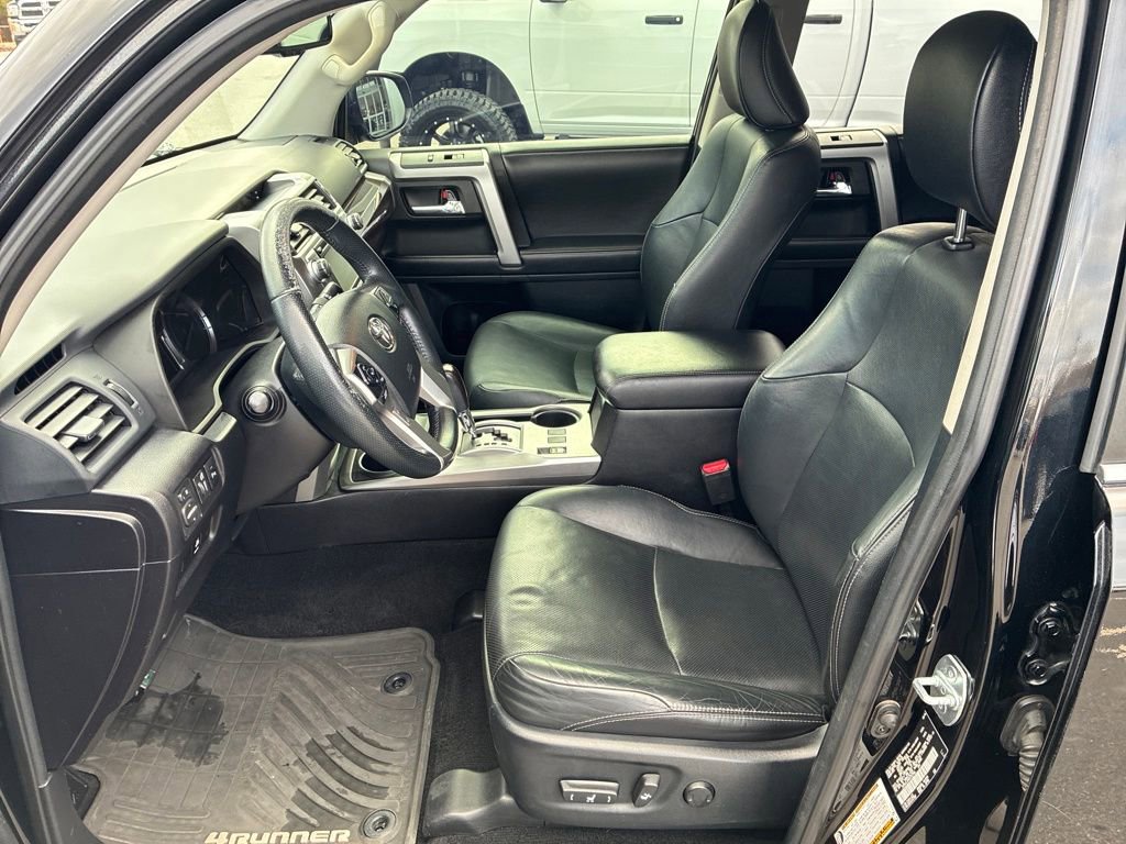 Used 2016 Toyota 4Runner Limited image 13