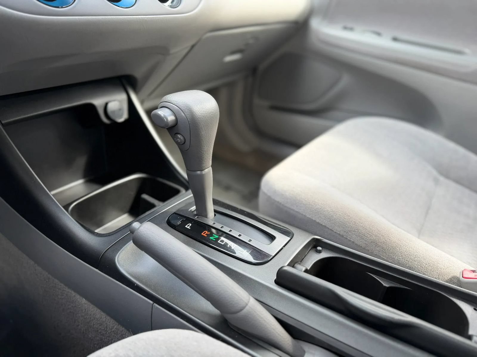 Used 2003 Toyota Camry LE FWD image 18
