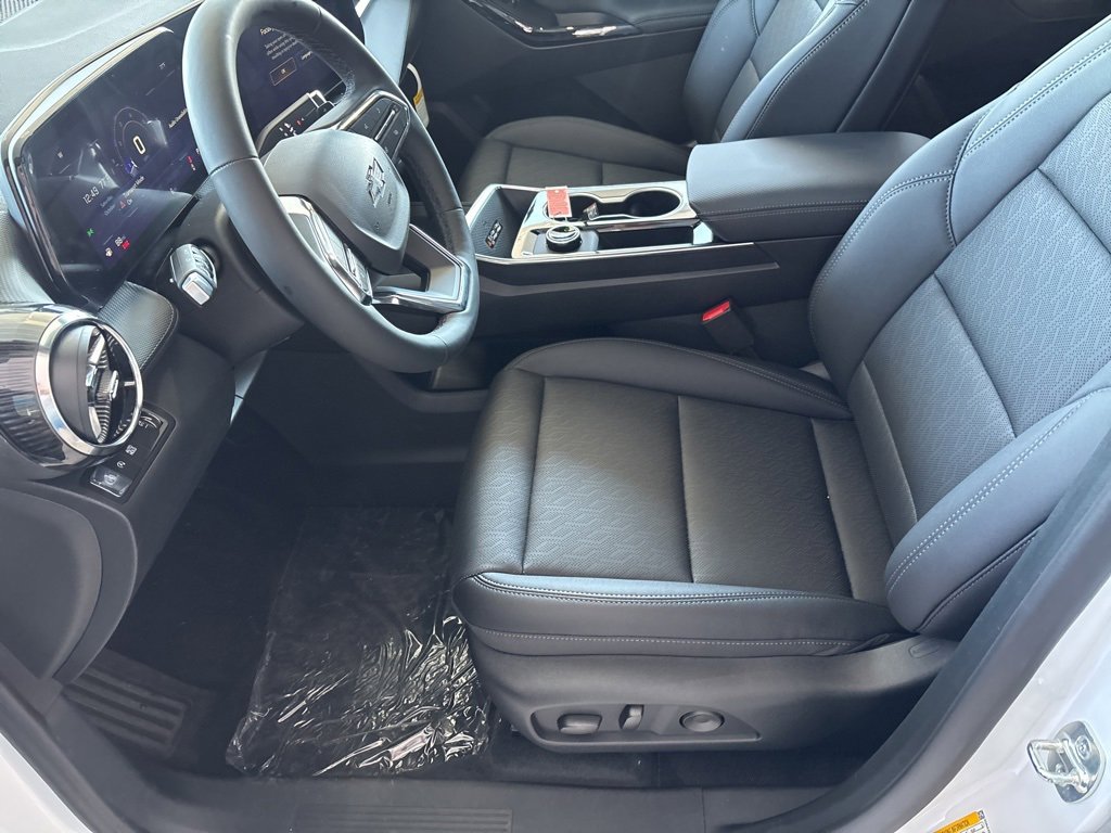 New 2026 Chevrolet Equinox LT w/ Convenience Package II image 7