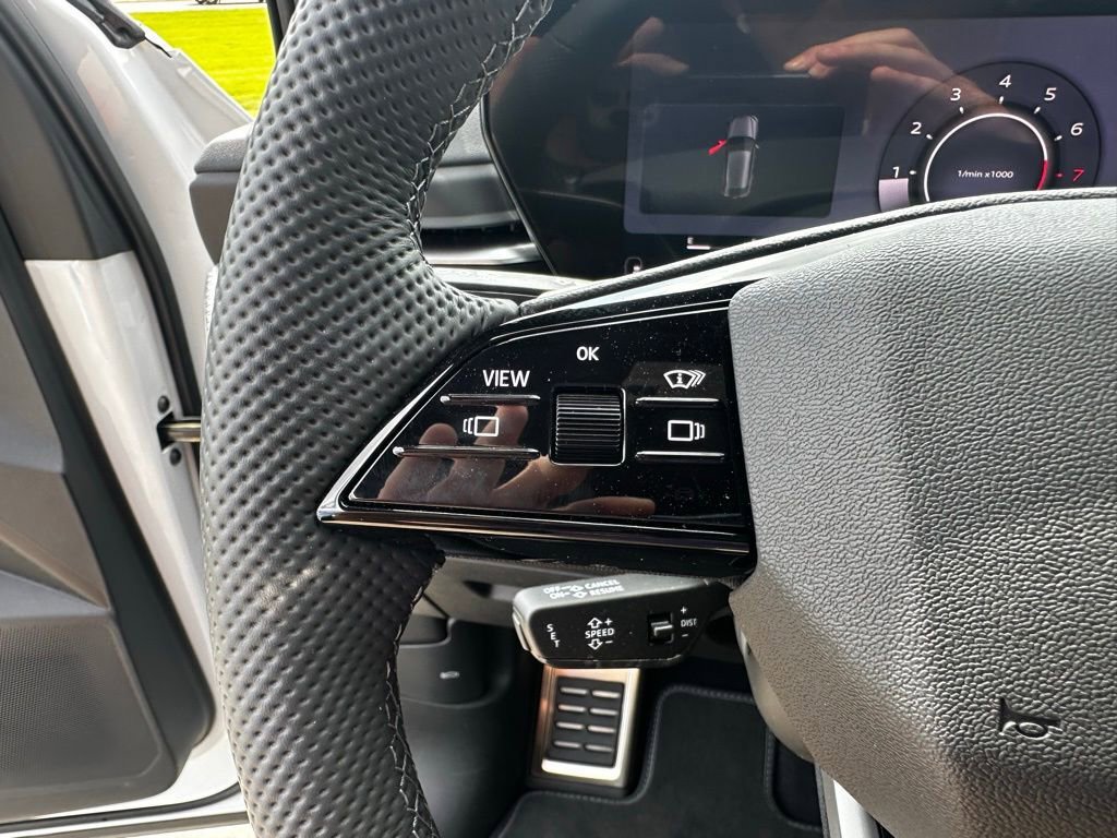 New 2026 Audi SQ5 Premium Plus image 21