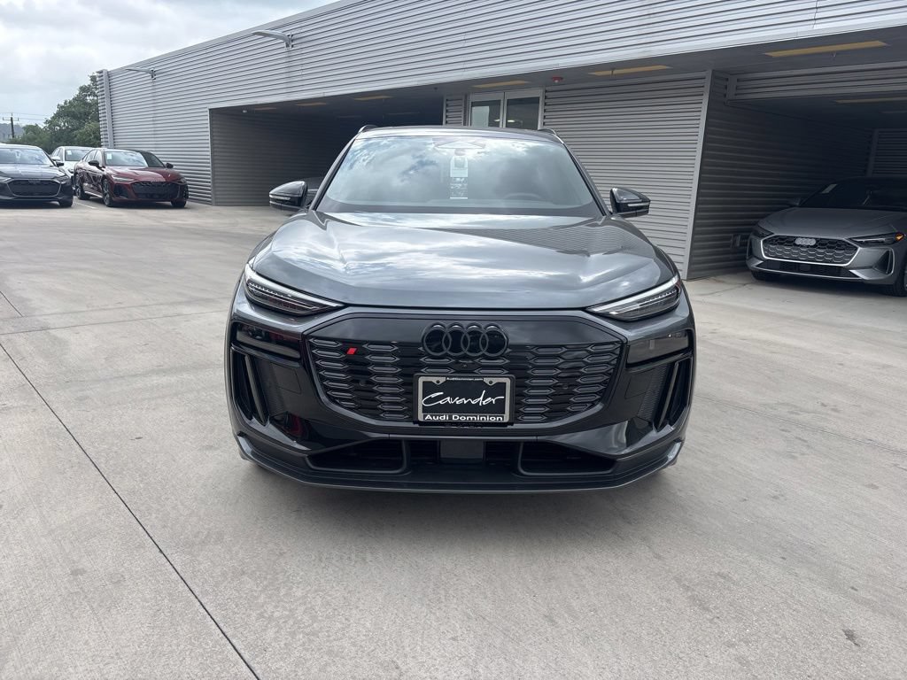 New 2027 Audi SQ6 e-tron Prestige AWD/4WD image 2
