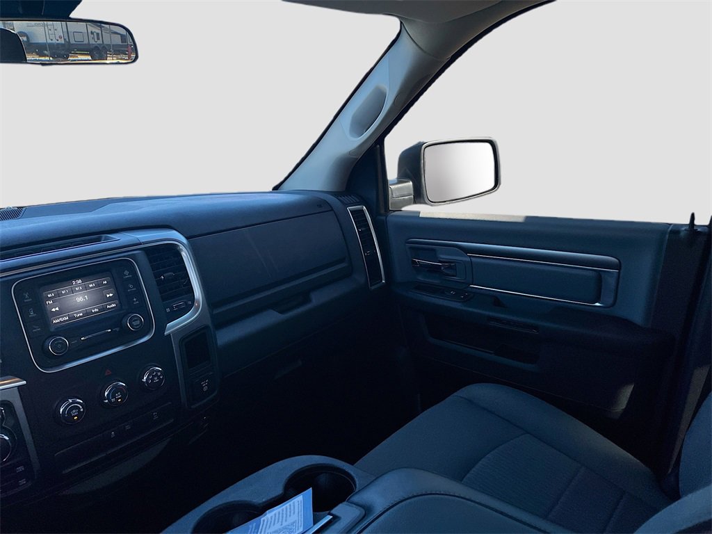 Used 2022 RAM 1500 Classic SLT image 21