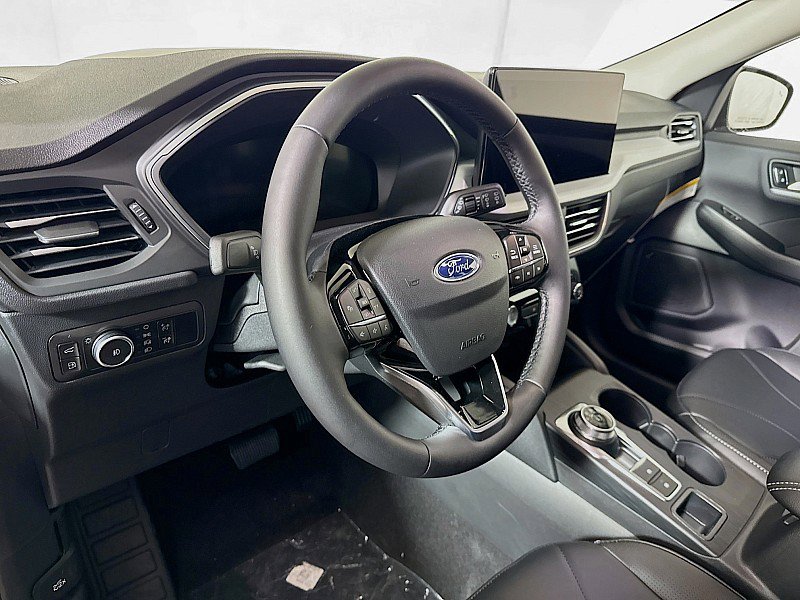 New 2025 Ford Escape SE w/ PHEV Premium Package image 9