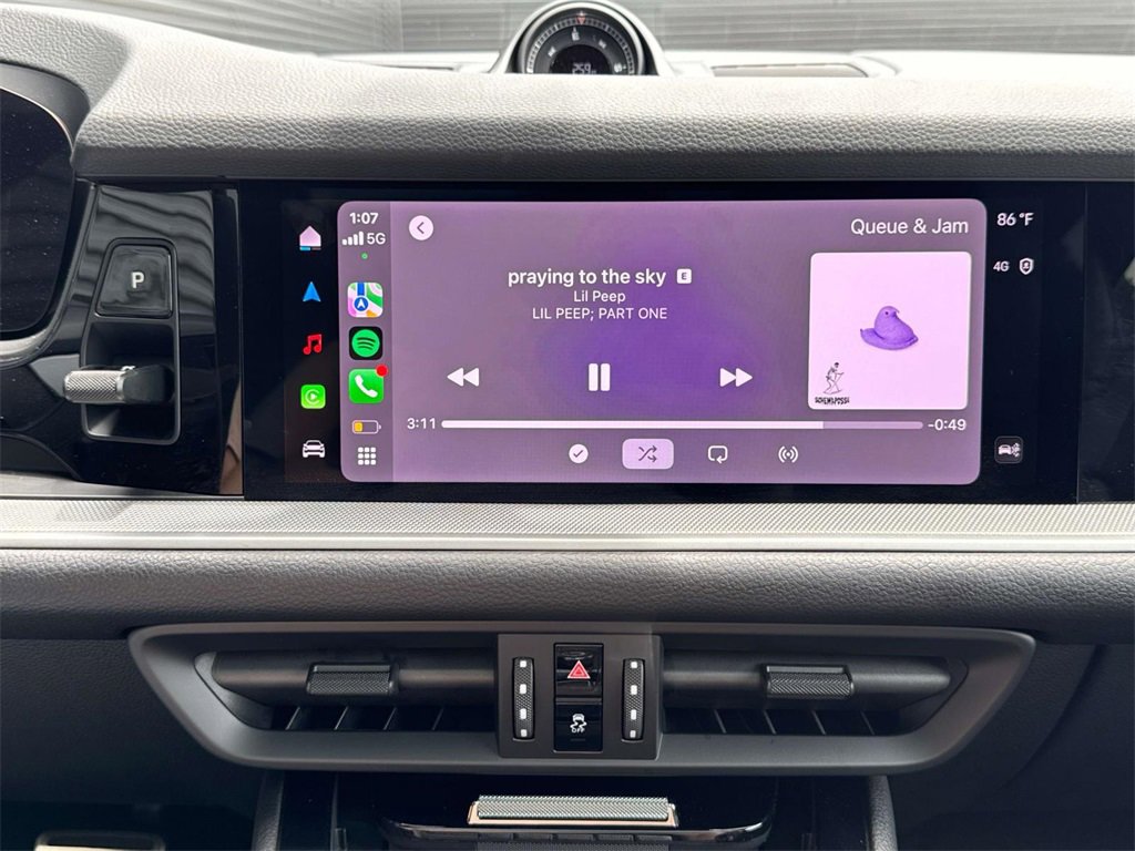 Certified 2025 Porsche Cayenne S image 21