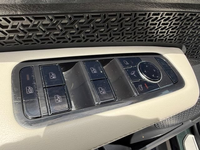 Certified 2024 Nissan Ariya FWD image 15