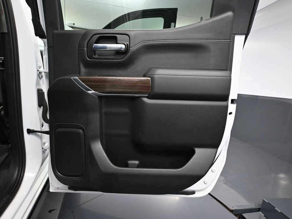 Used 2021 Chevrolet Silverado 1500 LT Trail Boss w/ Bed Protection Package image 47