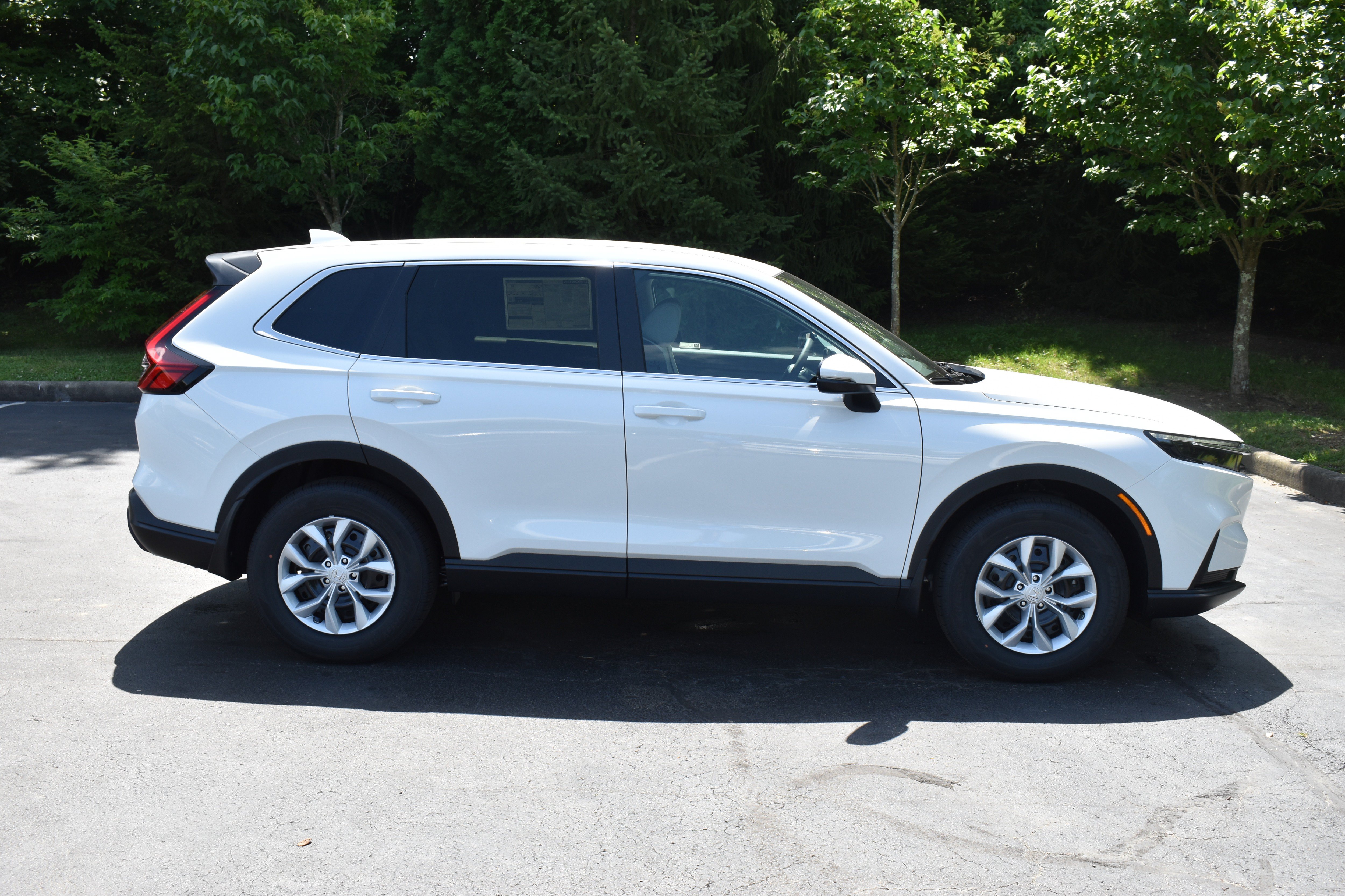 New 2026 Honda CR-V LX image 9