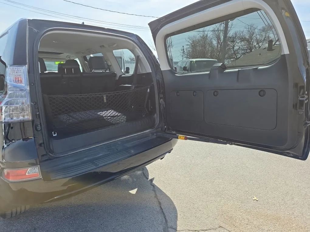 Used 2014 Lexus GX 460 Luxury image 22