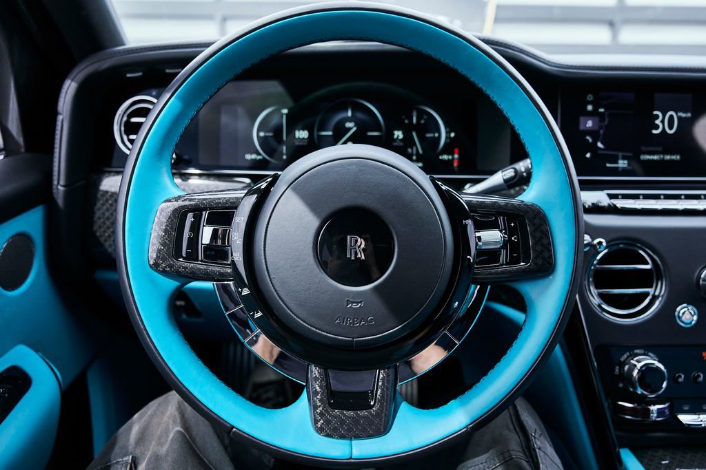 Used 2025 Rolls-Royce Cullinan Black Badge AWD/4WD image 62