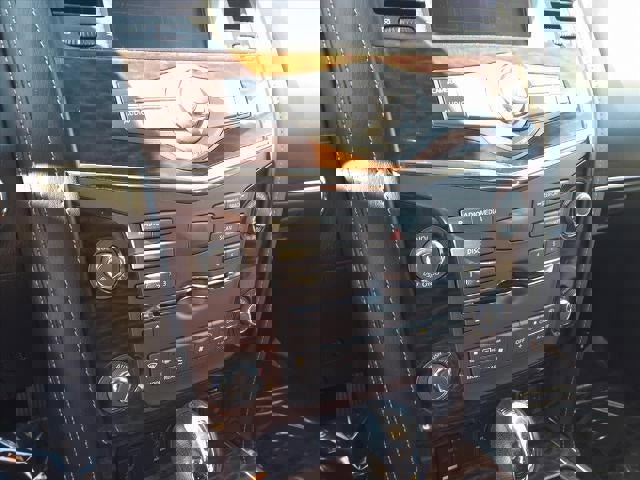 Used 2019 Nissan Armada SL w/ Premium Package image 14