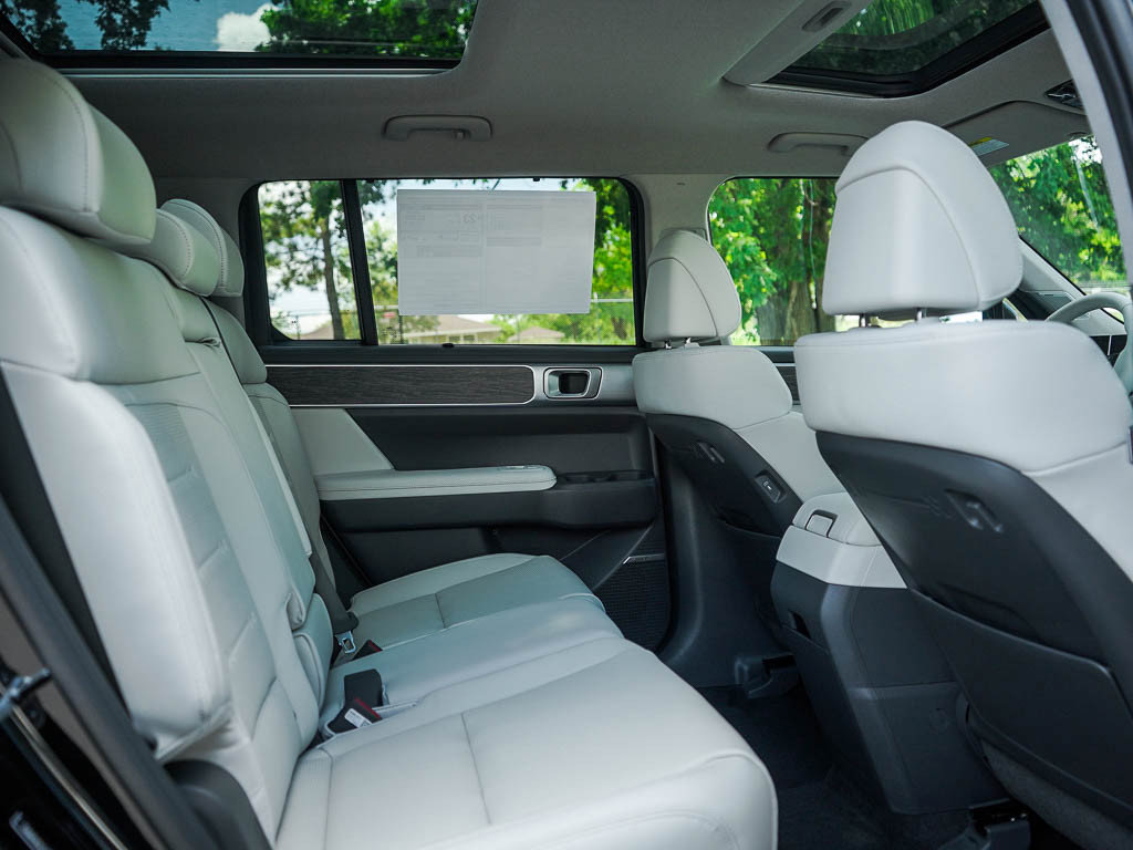 New 2026 Hyundai Santa Fe Limited AWD/4WD image 13