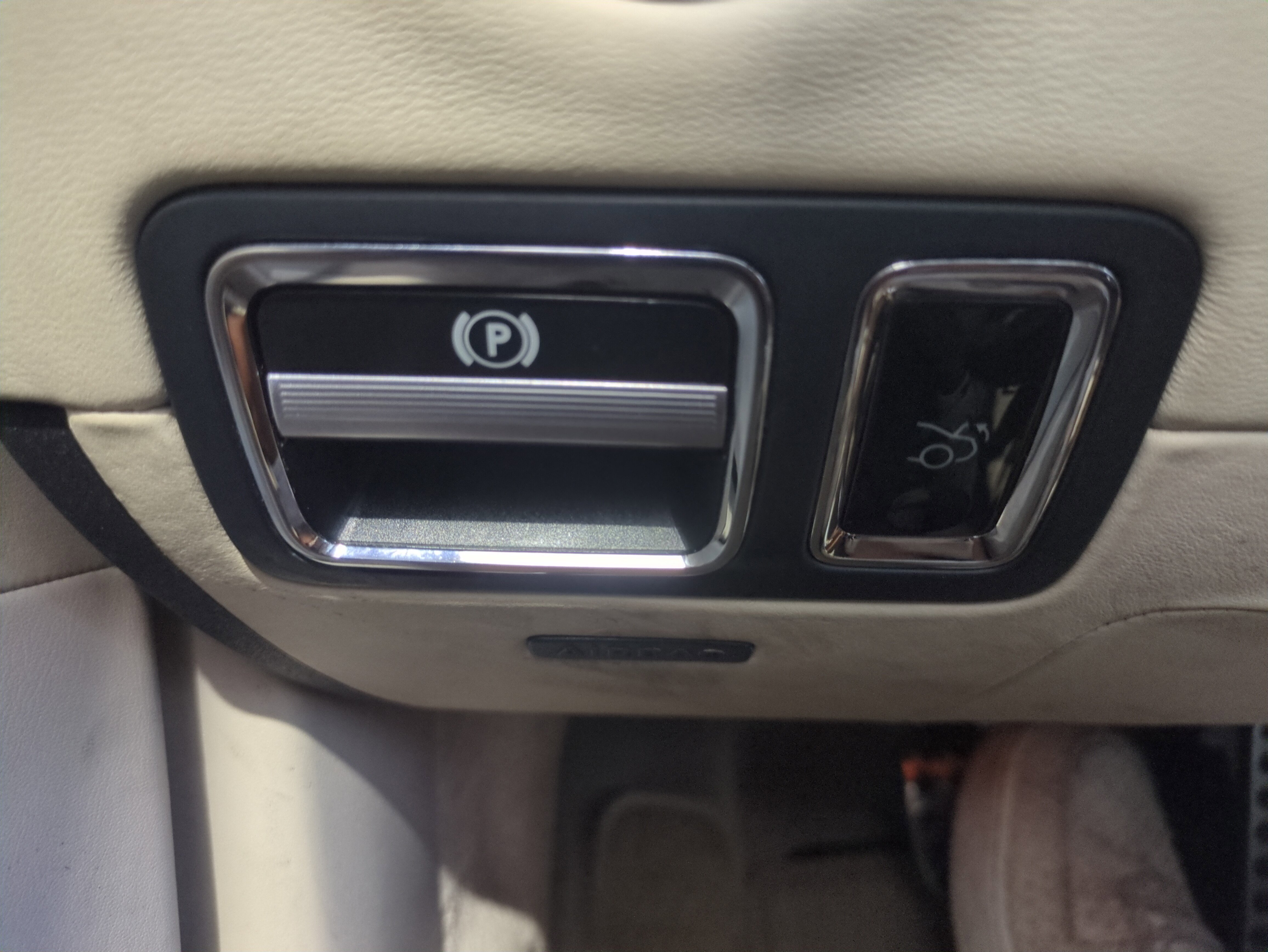 Used 2020 Mercedes-Benz AMG GT C image 24