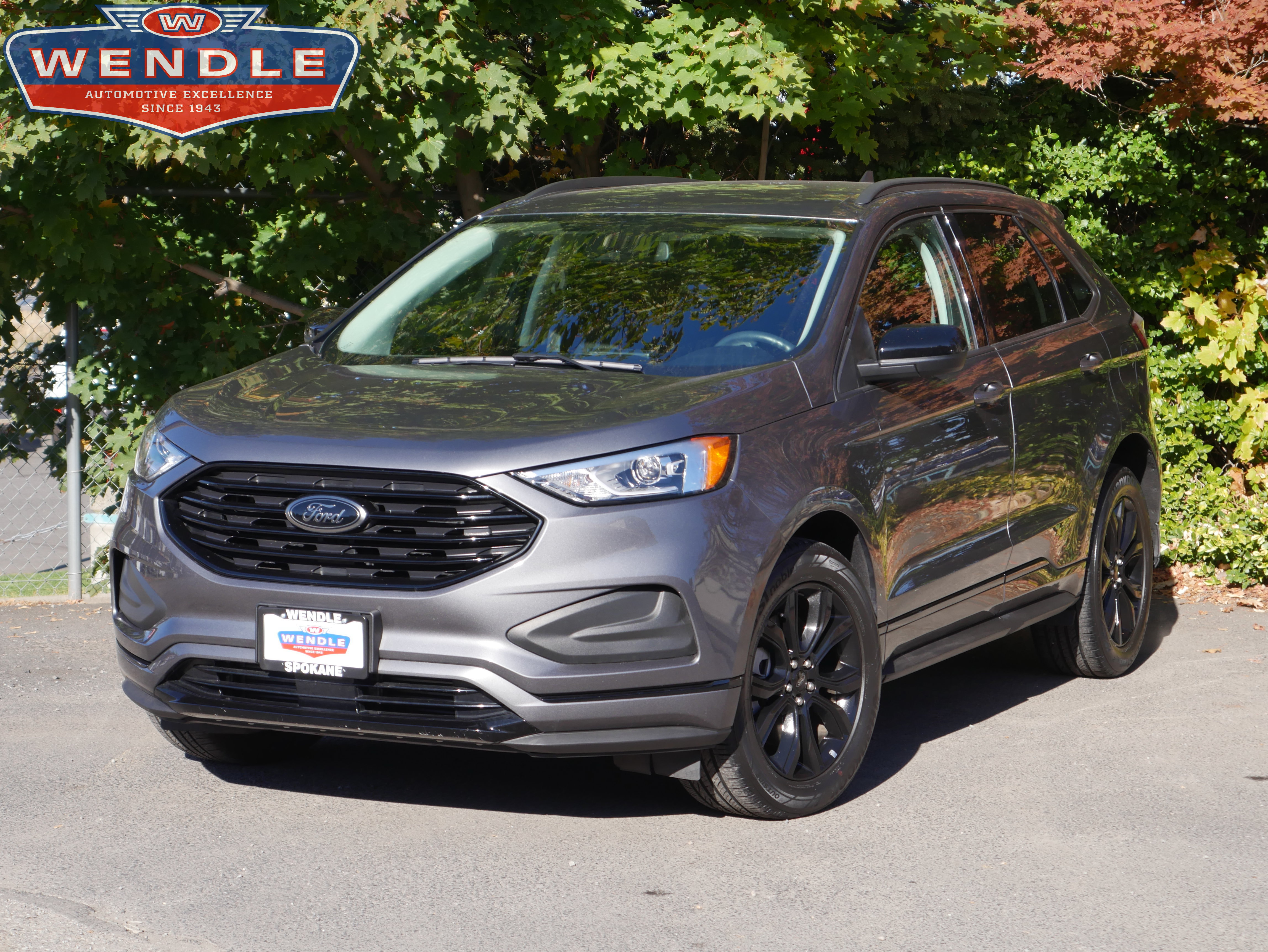 Certified 2023 Ford Edge SE w/ Black Appearance Package
