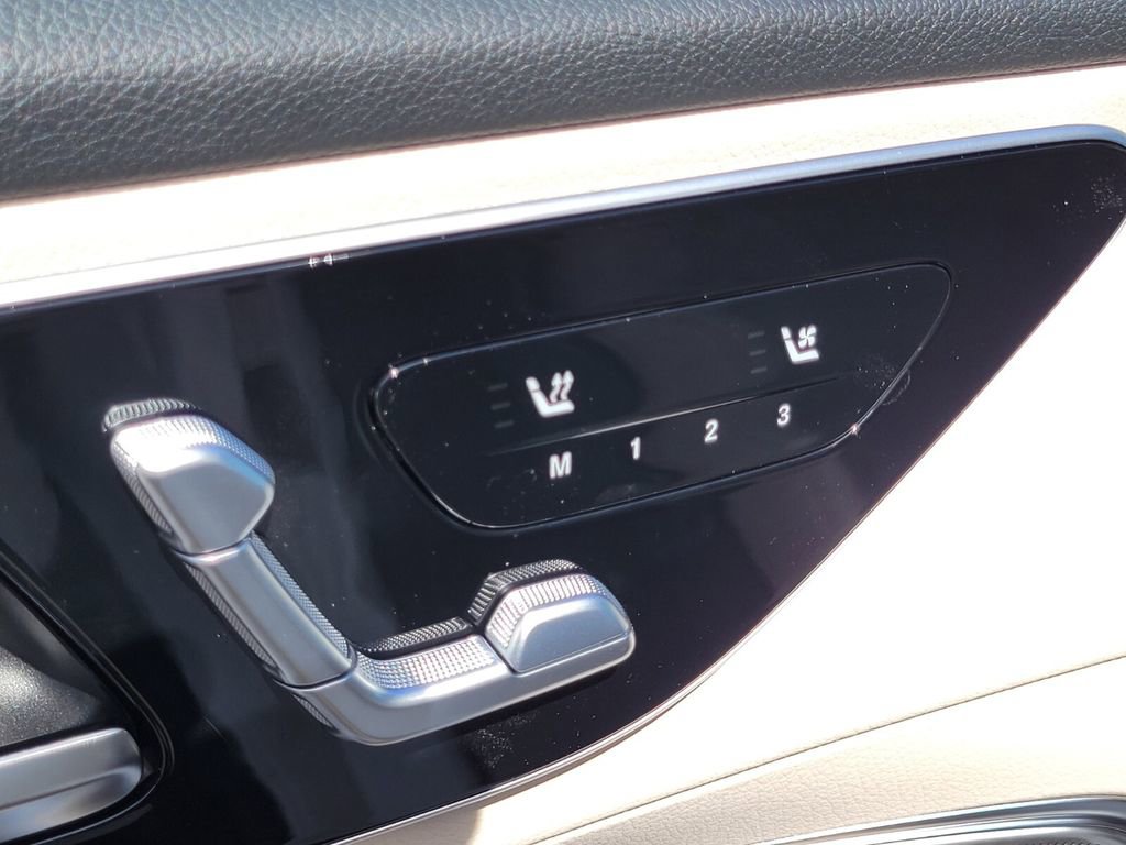 New 2026 Mercedes-Benz GLC 300 4MATIC image 17