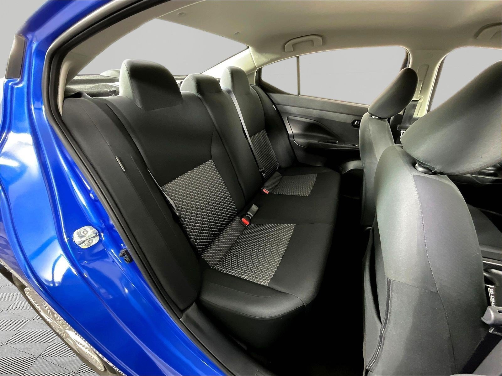 Certified 2021 Nissan Versa S FWD image 25