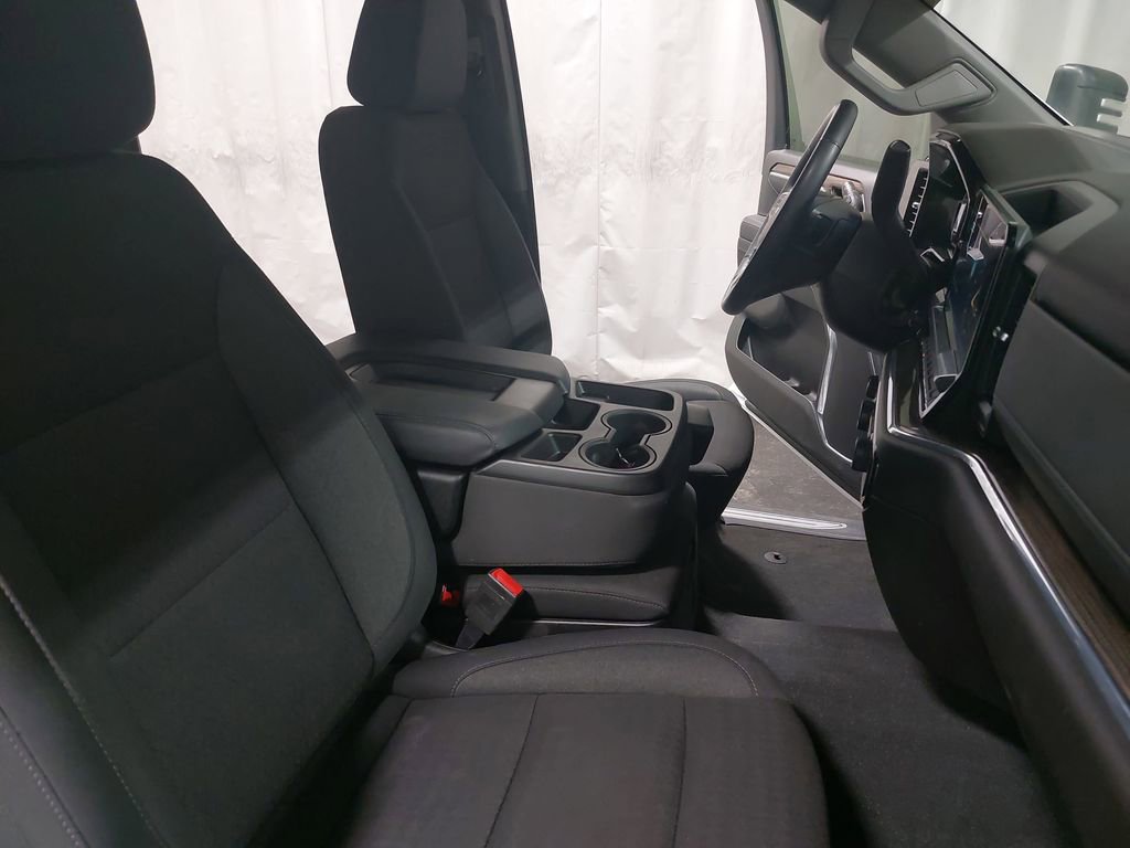 Used 2024 Chevrolet Silverado 1500 RST w/ Z71 Off-Road Package image 10