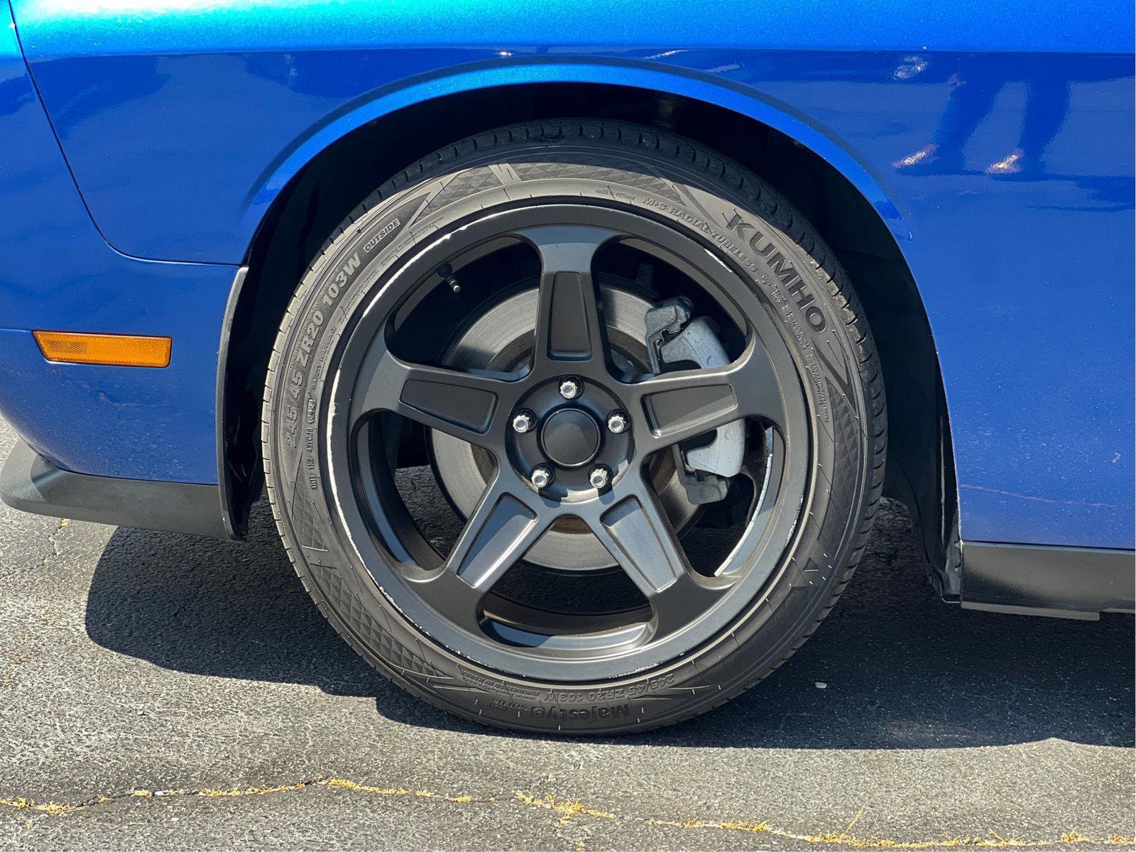 Used 2012 Dodge Challenger R/T image 24