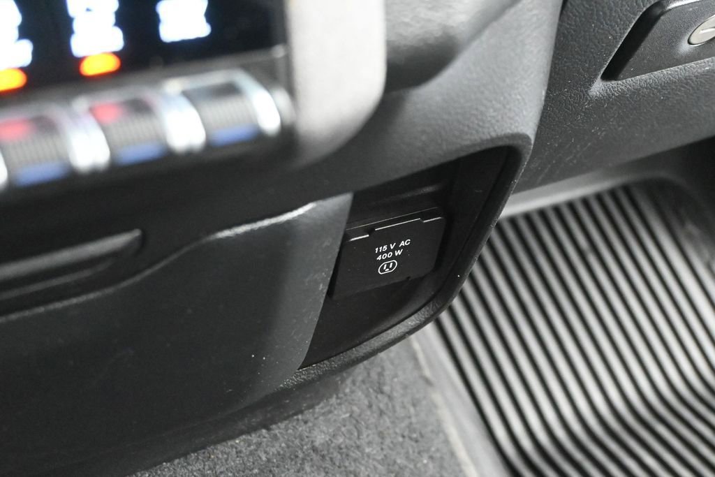Used 2025 RAM 1500 Classic Warlock AWD/4WD image 26