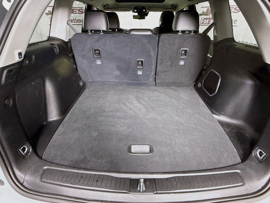 Used 2022 Jeep Grand Cherokee Limited 4xe w/ Luxury Tech Group II image 29