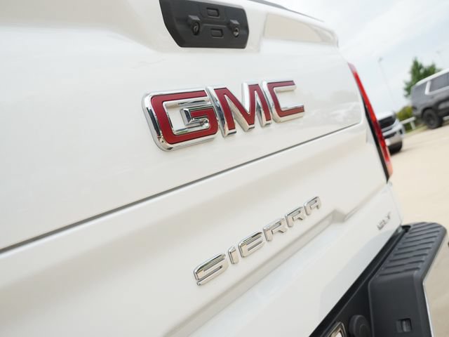 Used 2025 GMC Sierra 1500 SLT AWD/4WD image 12