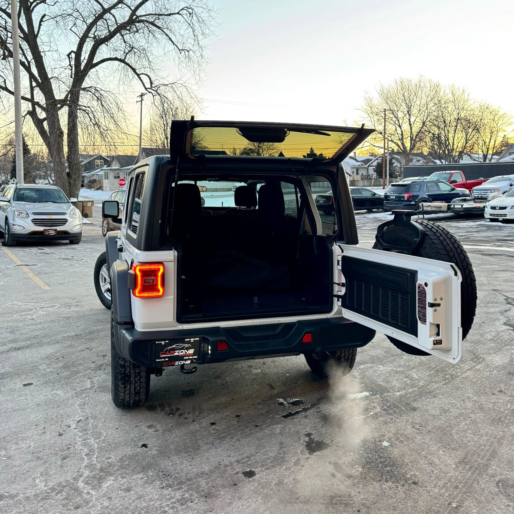 Used 2021 Jeep Wrangler Unlimited Sport image 23