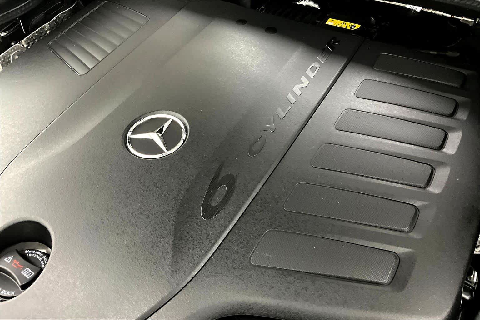 New 2026 Mercedes-Benz GLS 450 4MATIC image 17