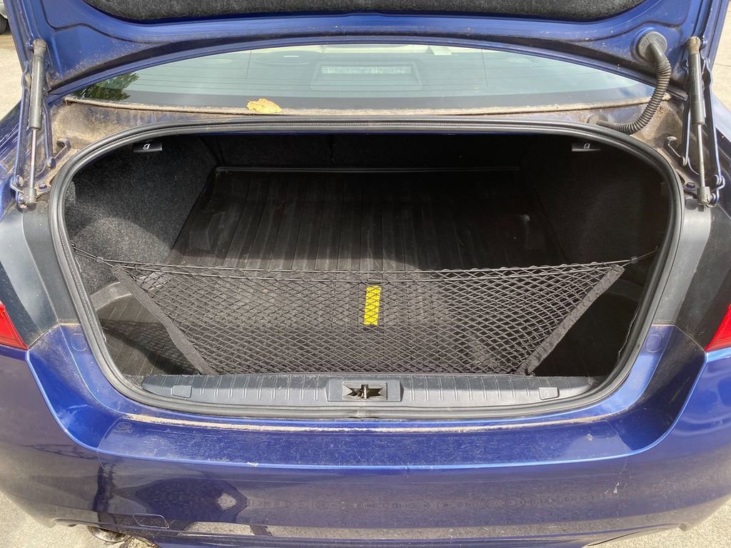 Used 2015 Subaru Legacy 2.5i Limited image 26