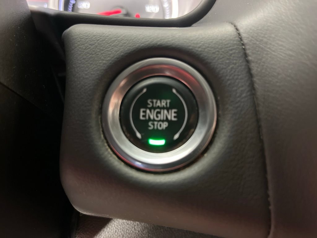 Used 2021 Chevrolet Tahoe Z71 AWD/4WD image 30