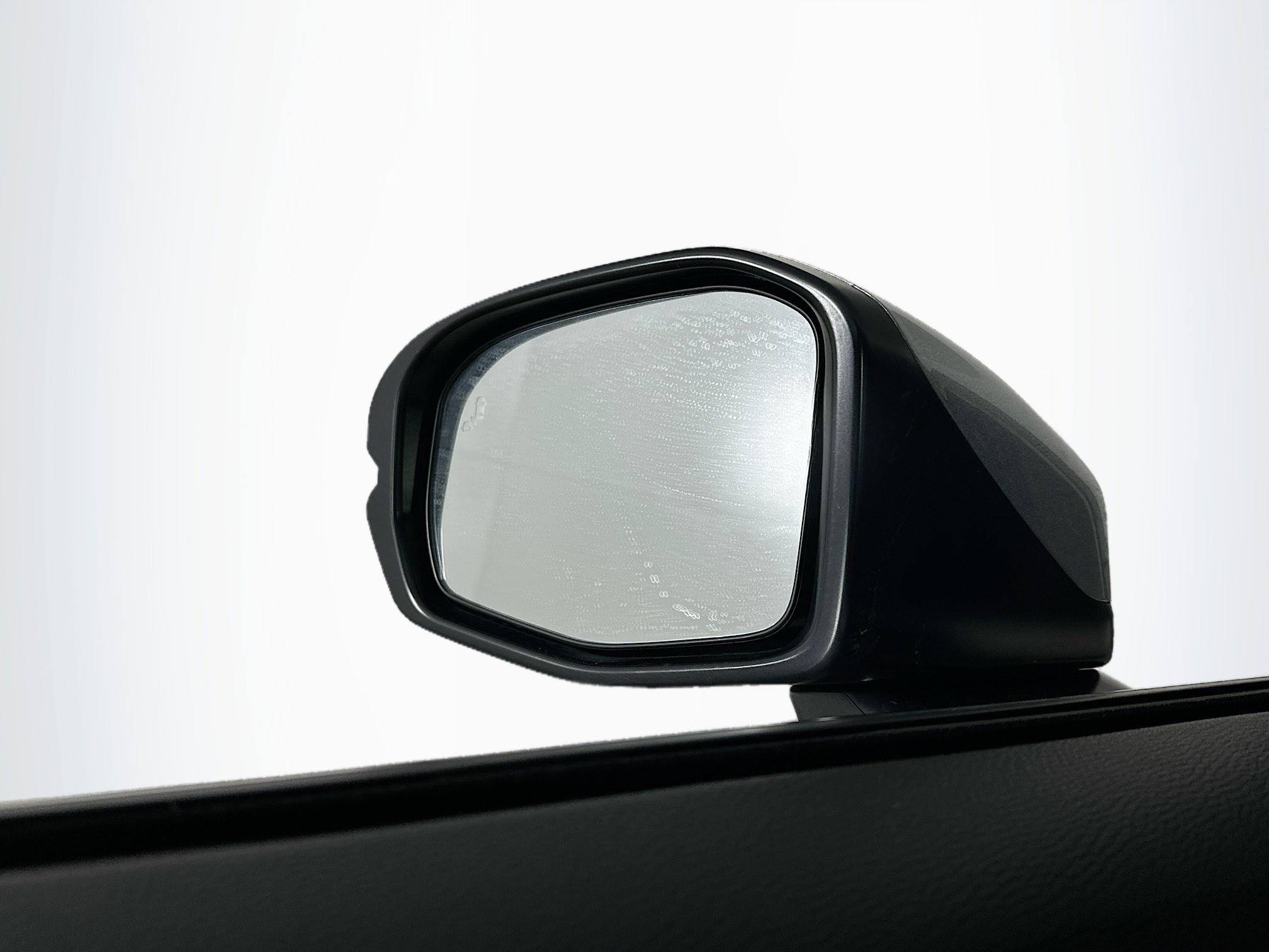 Used 2025 Honda CR-V EX-L image 16