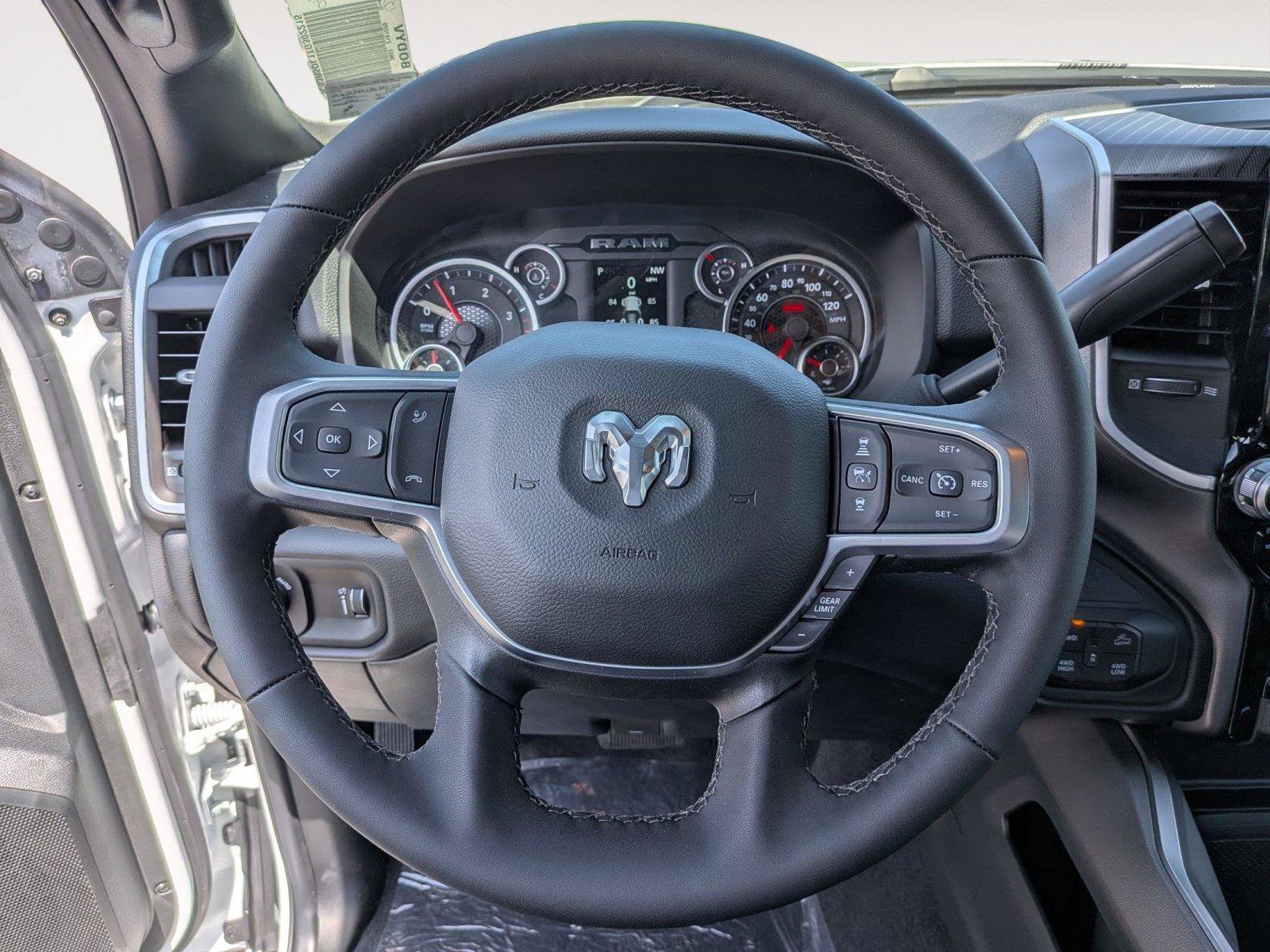 New 2026 RAM 2500 Big Horn AWD/4WD image 18