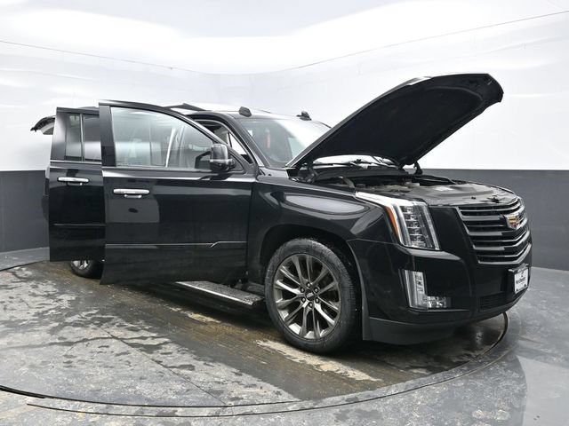 Used 2020 Cadillac Escalade ESV Platinum w/ Escalade Sport Edition AWD/4WD image 58