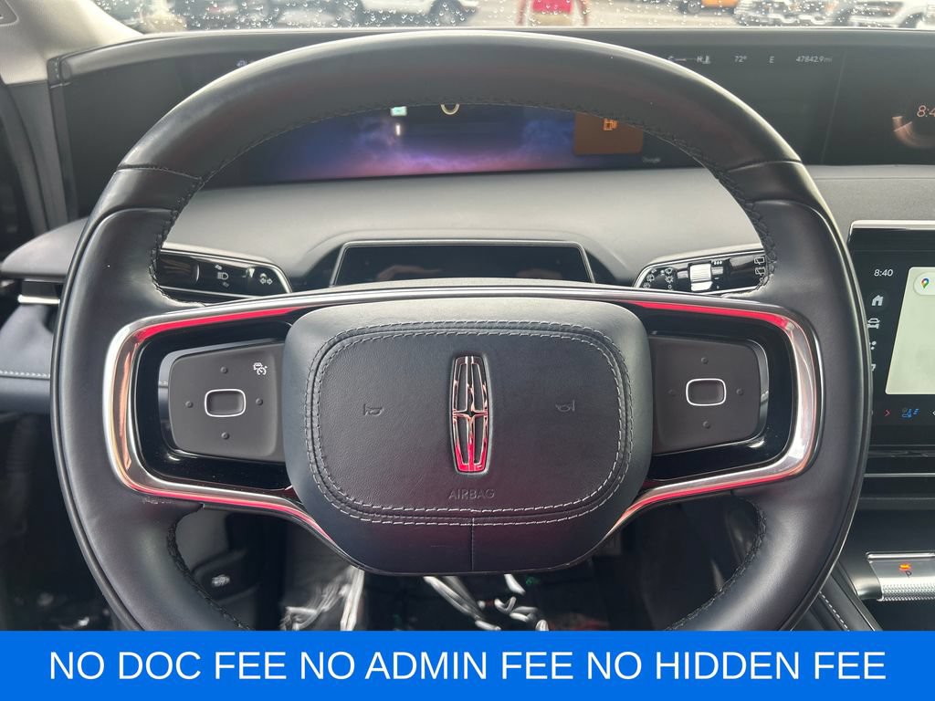 Used 2025 Lincoln Nautilus Reserve AWD/4WD image 16