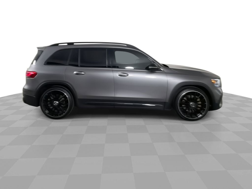 Used 2022 Mercedes-Benz GLB 35 AMG 4MATIC image 9