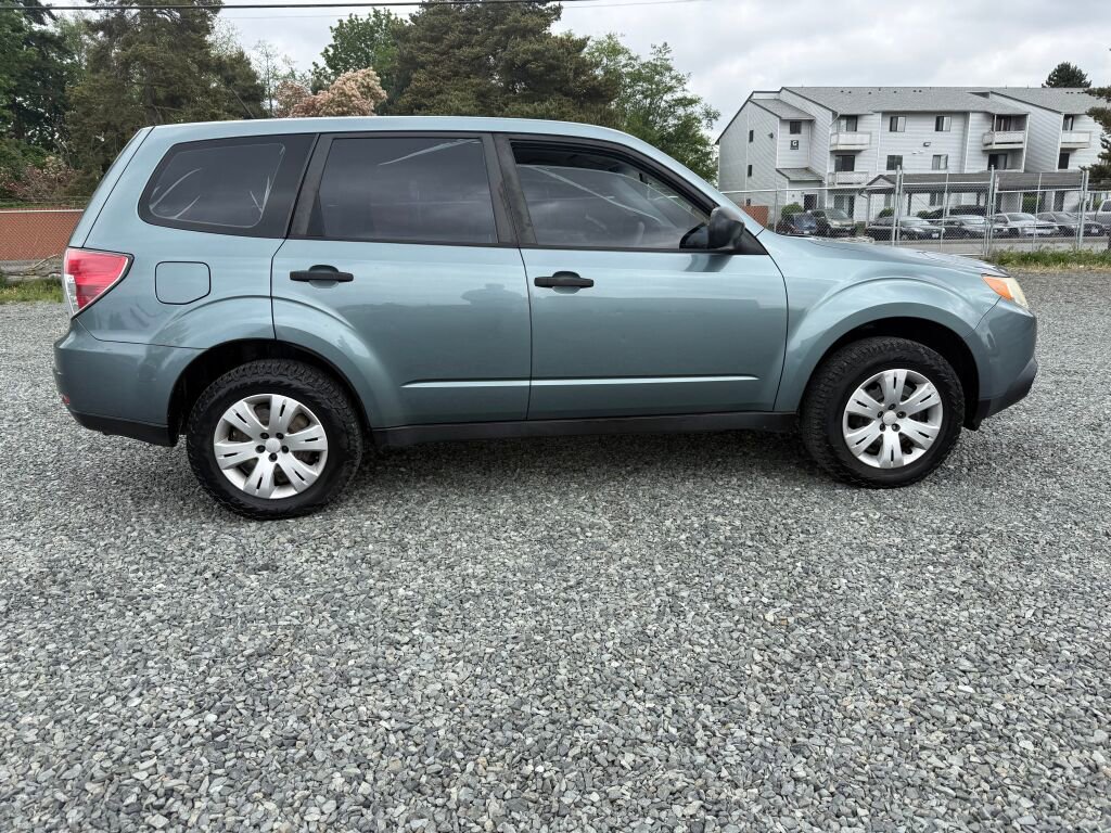 Used 2009 Subaru Forester 2.5X AWD/4WD image 5