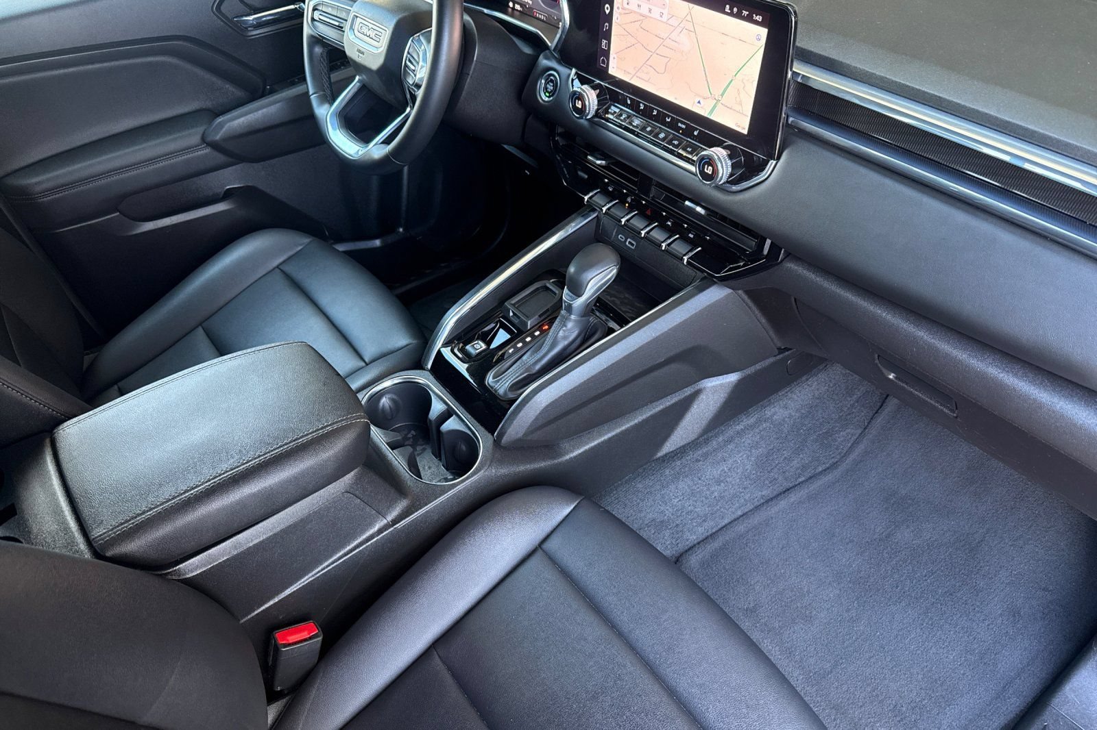 Used 2023 GMC Canyon Elevation w/ Elevation Premium Package RWD image 17