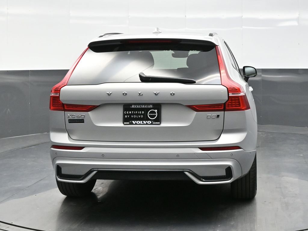 Used 2025 Volvo XC60 B5 Plus image 6
