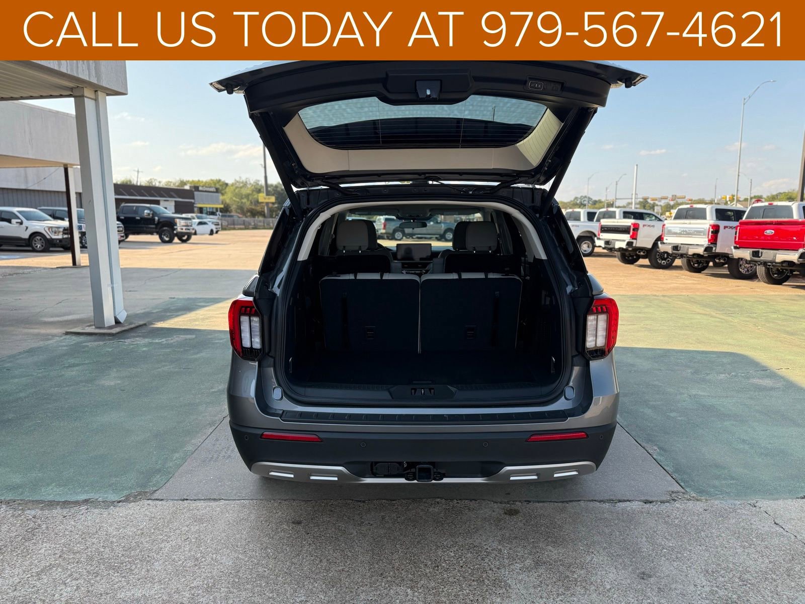 New 2026 Ford Explorer Active image 35