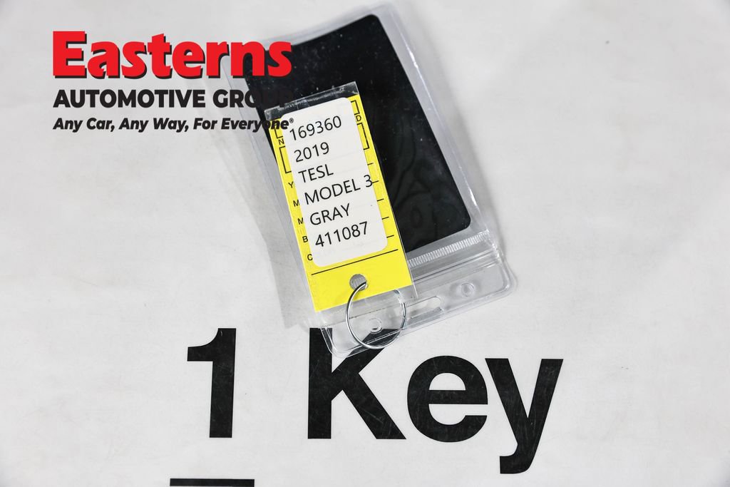 Used 2019 Tesla Model 3 Standard Range RWD image 22