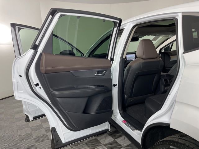 New 2026 Nissan Murano Platinum w/ Cargo Package AWD/4WD image 40
