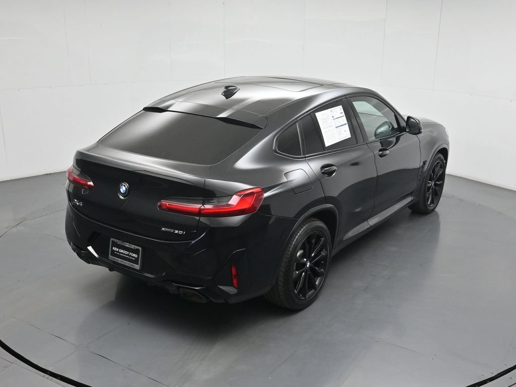 Used 2024 BMW X4 xDrive30i w/ M Sport Package AWD/4WD image 42