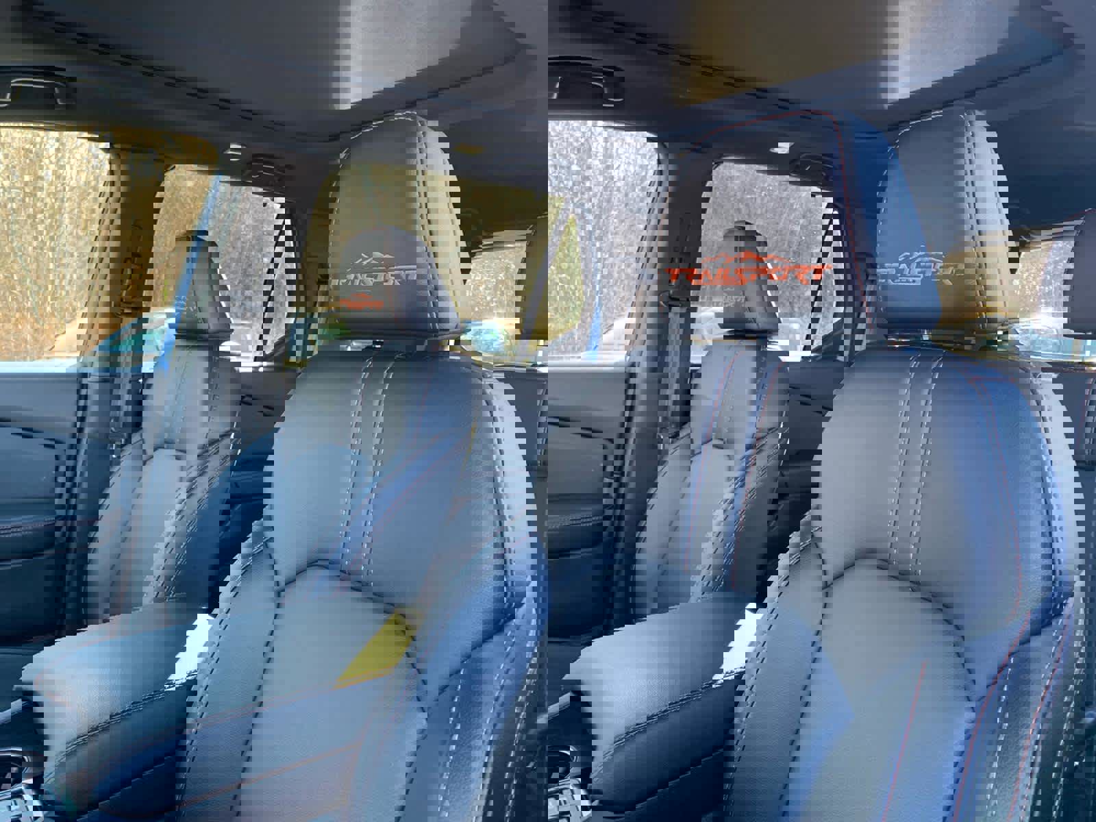 Used 2025 Honda Pilot TrailSport image 14