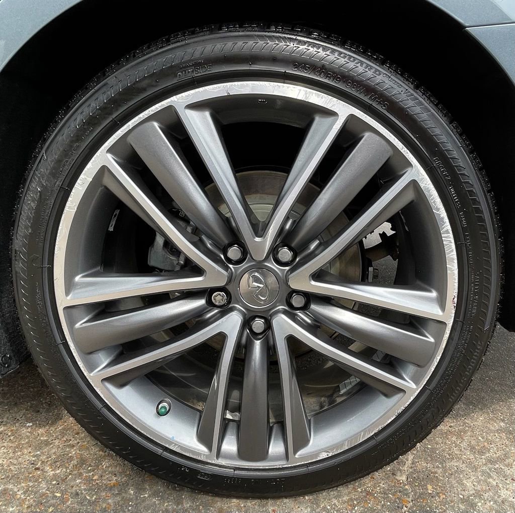 Used 2014 INFINITI Q50 Premium w/ Navigation Package RWD image 14