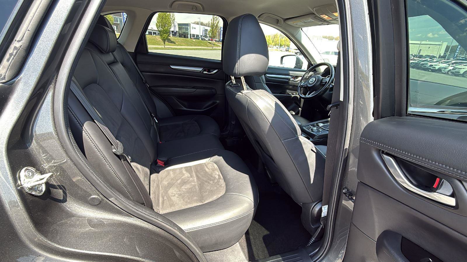 Used 2019 MAZDA CX-5 Touring AWD/4WD image 19