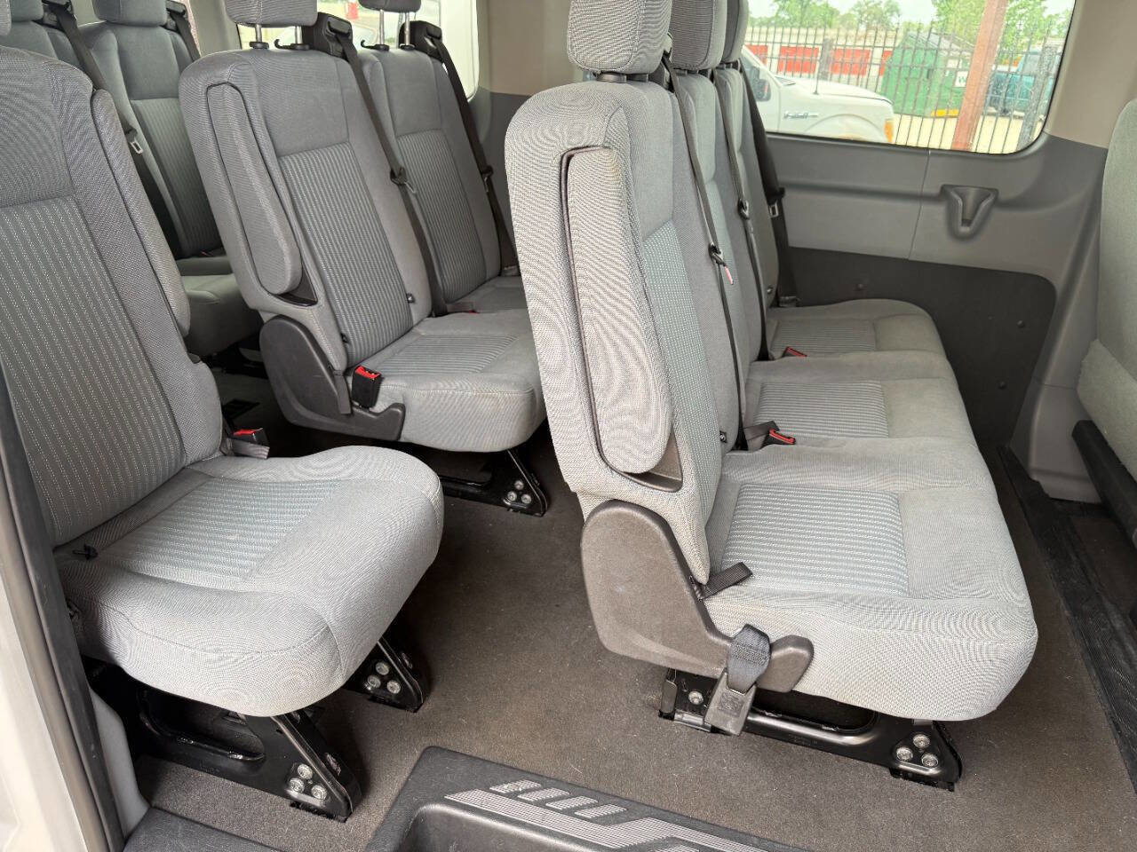 Used 2015 Ford Transit 350 XLT RWD image 20