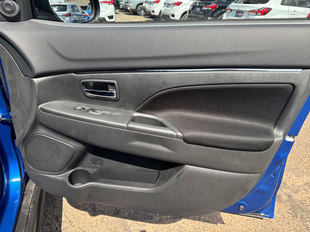 New 2027 Mitsubishi Outlander Sport LE FWD image 31