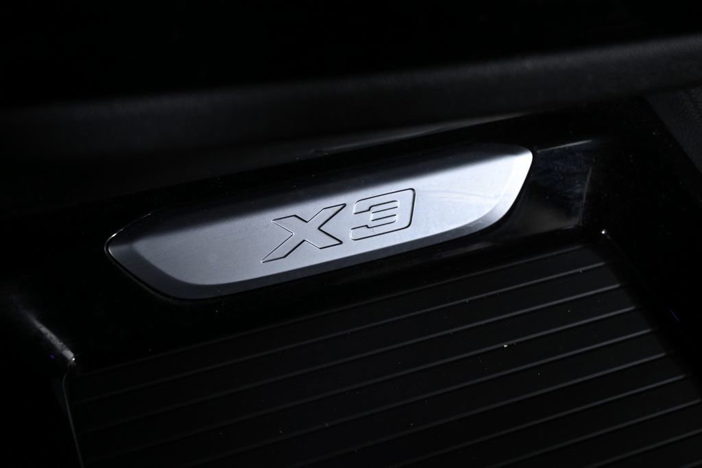 Used 2022 BMW X3 xDrive30i w/ Premium Package 2 image 20
