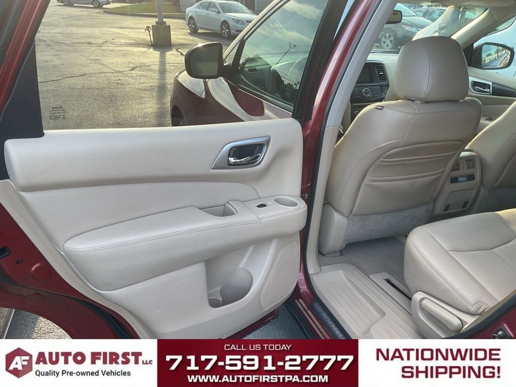 Used 2013 Nissan Pathfinder SL AWD/4WD image 8