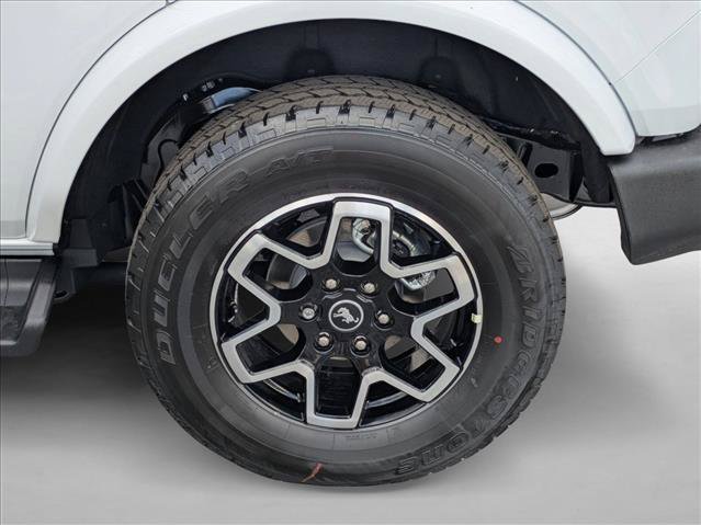 New 2026 Ford Bronco Outer Banks AWD/4WD image 10