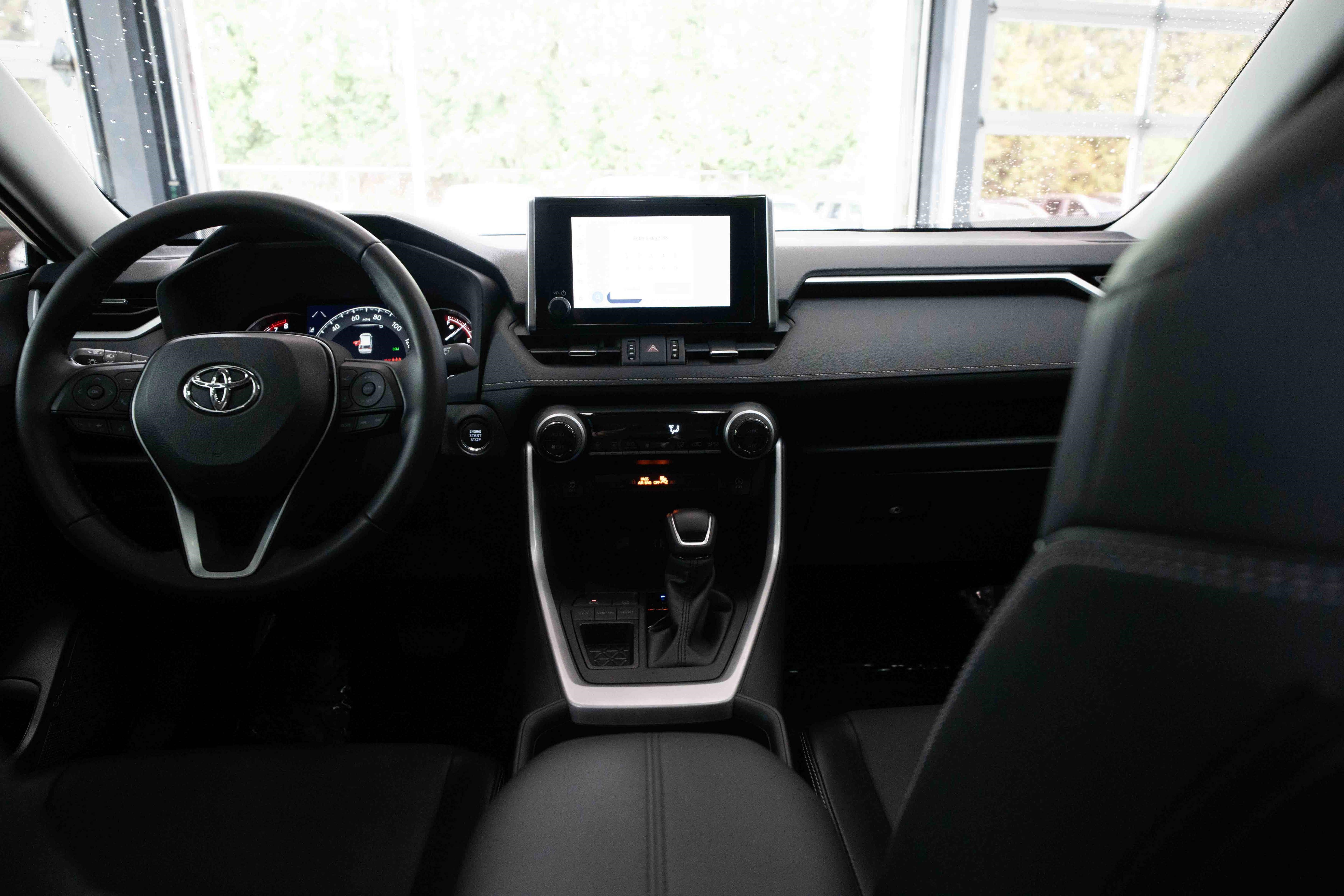 Used 2024 Toyota RAV4 XLE Premium FWD image 20